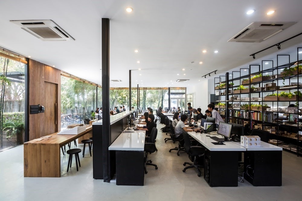 Avoid bulky furniture in a small office